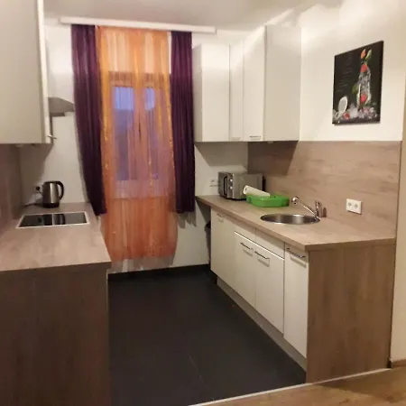 Διαμέρισμα Top2,steyr Bei Bmw Bestrooms Eu